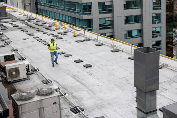 Best Emergency Roof Repair Services  in Waterflow, NM