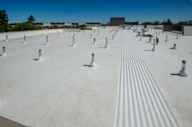 Fast & Reliable Emergency Roof Repairs in Waterflow, NM